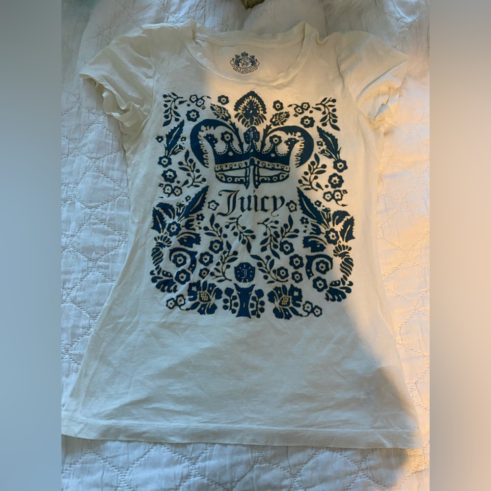 EUC - Vintage Juicy Couture t-shirt, size P/S!